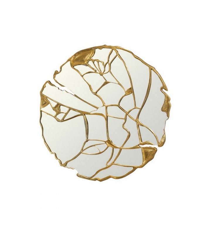 Striking Mirrors Decor Trend